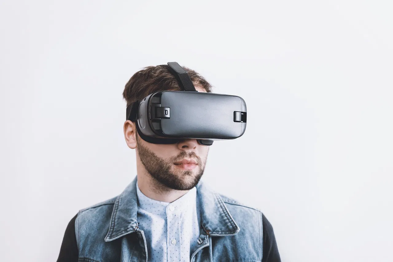 Wie verändert Virtual Reality unser Arbeiten und Lernen?