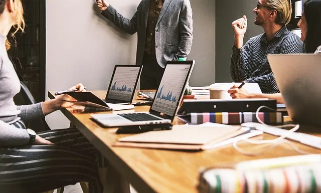 Welche digitalen Tools revolutionieren das moderne Unternehmertum?