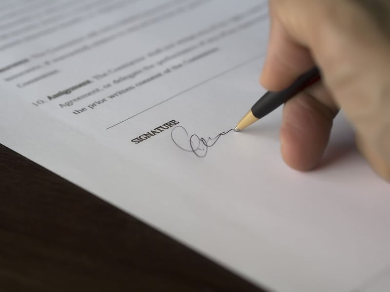 GmbH verkaufen: In 7 Schritten zum besten Preis